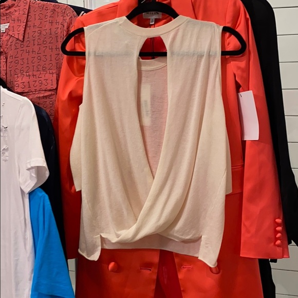 NWT Michelle Mason Cut Out Perfect Sweater Crew - Picture 6 of 7